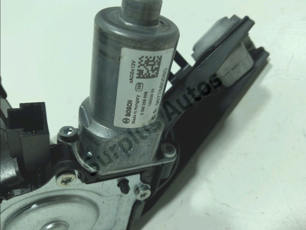 Moteur d'essuie glace arrière