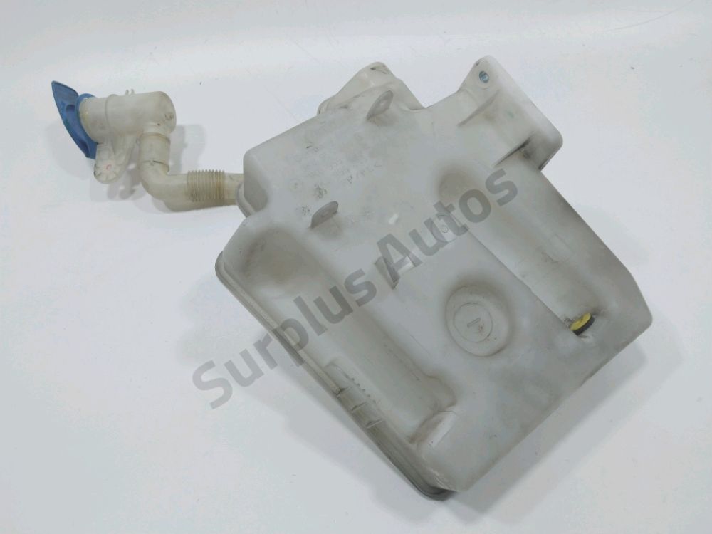 Réservoir de lave glace avant