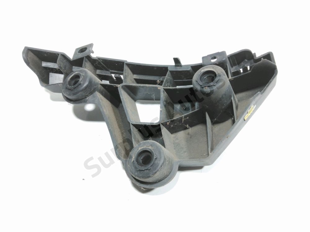 Support droit de pare-choc arrière