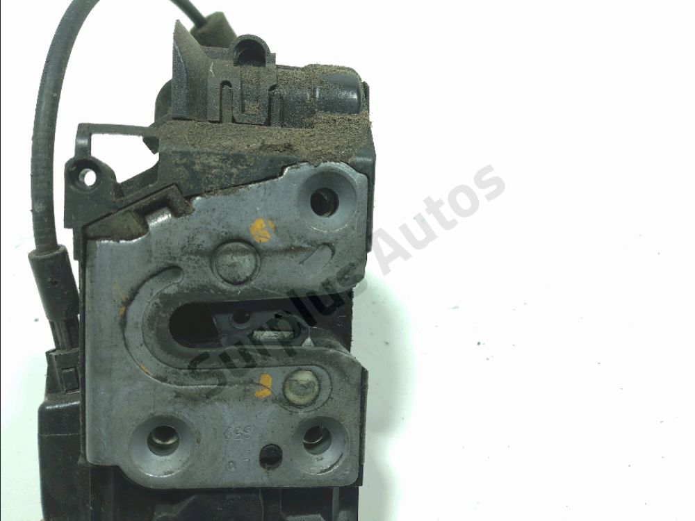 Serrure de porte avant gauche