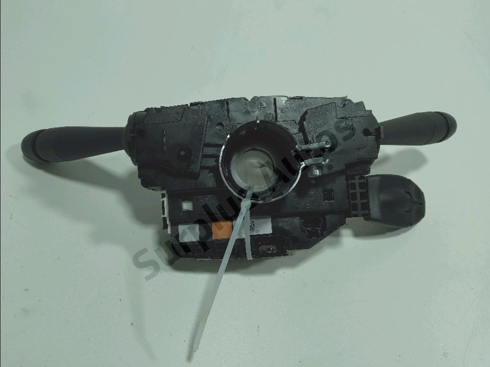 Commande sous-volant