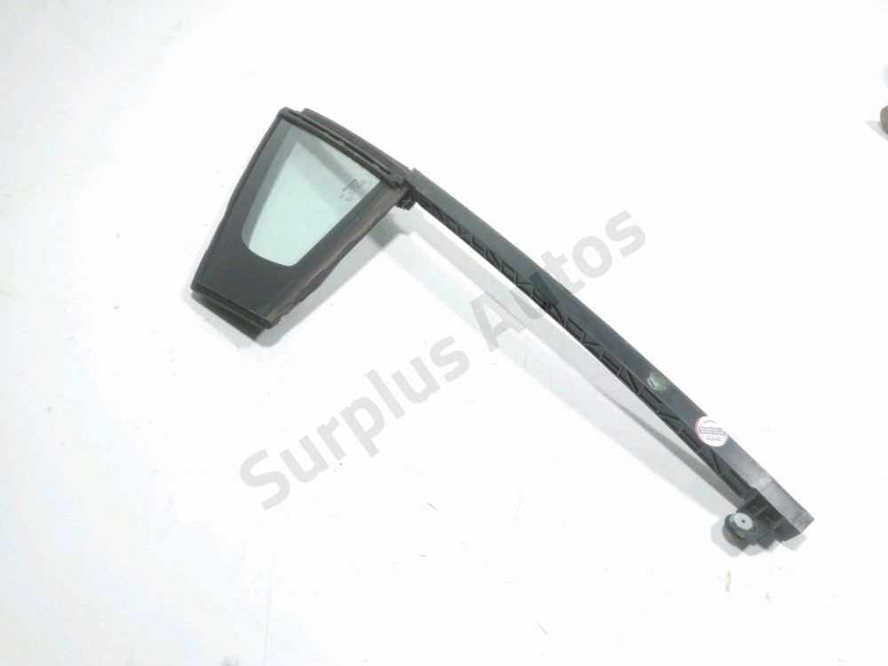 Custode avant gauche