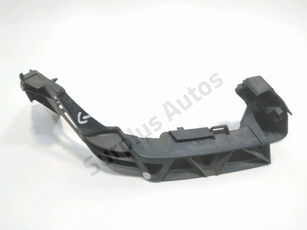 Support gauche de pare-choc arrière