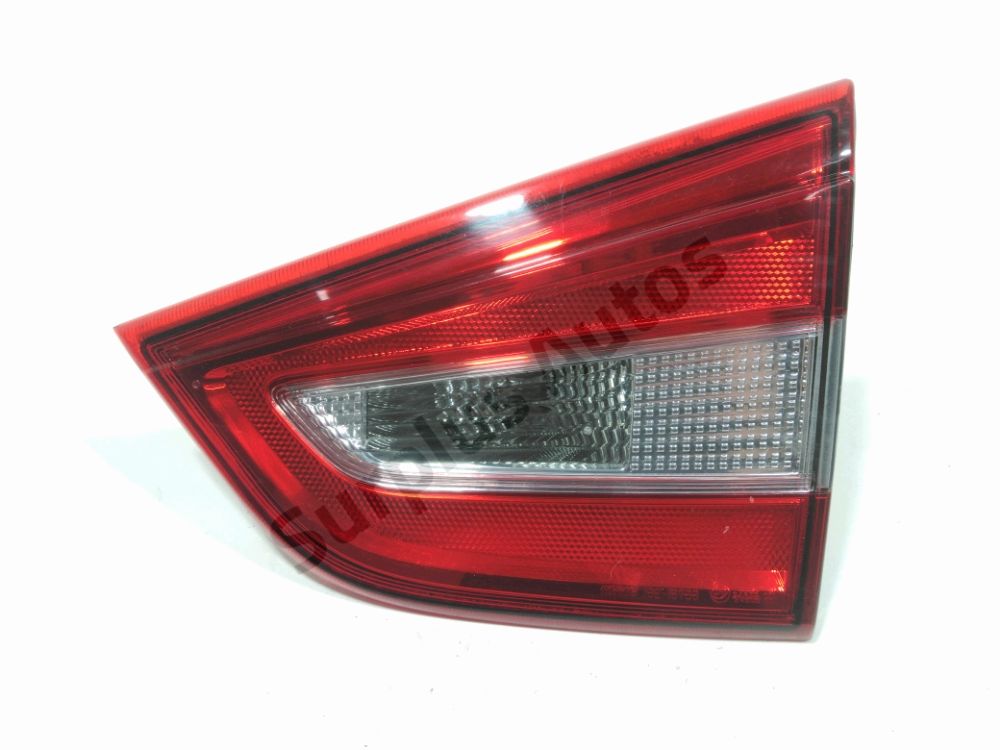 Feu arrière intérieur droit