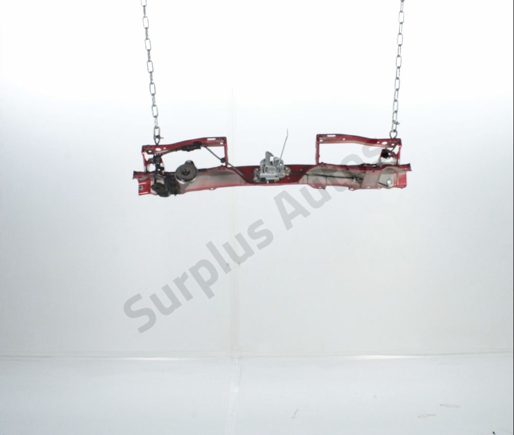 Traverse supérieure armature avant