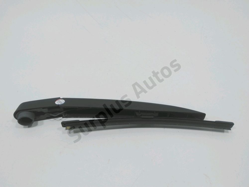 Bras d'essuie-glace arriere