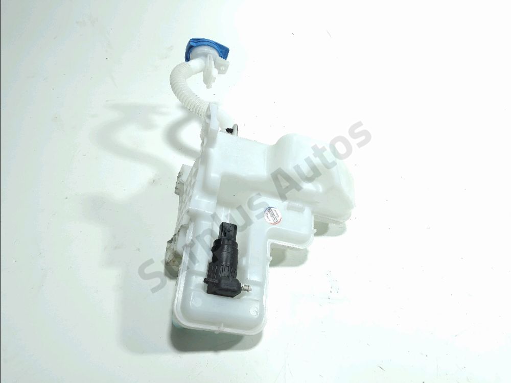 Réservoir de lave glace avant