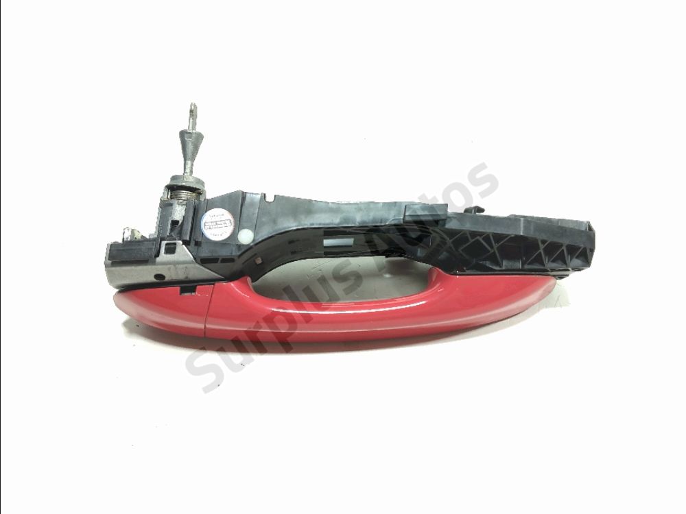 Poignée extérieure avant gauche