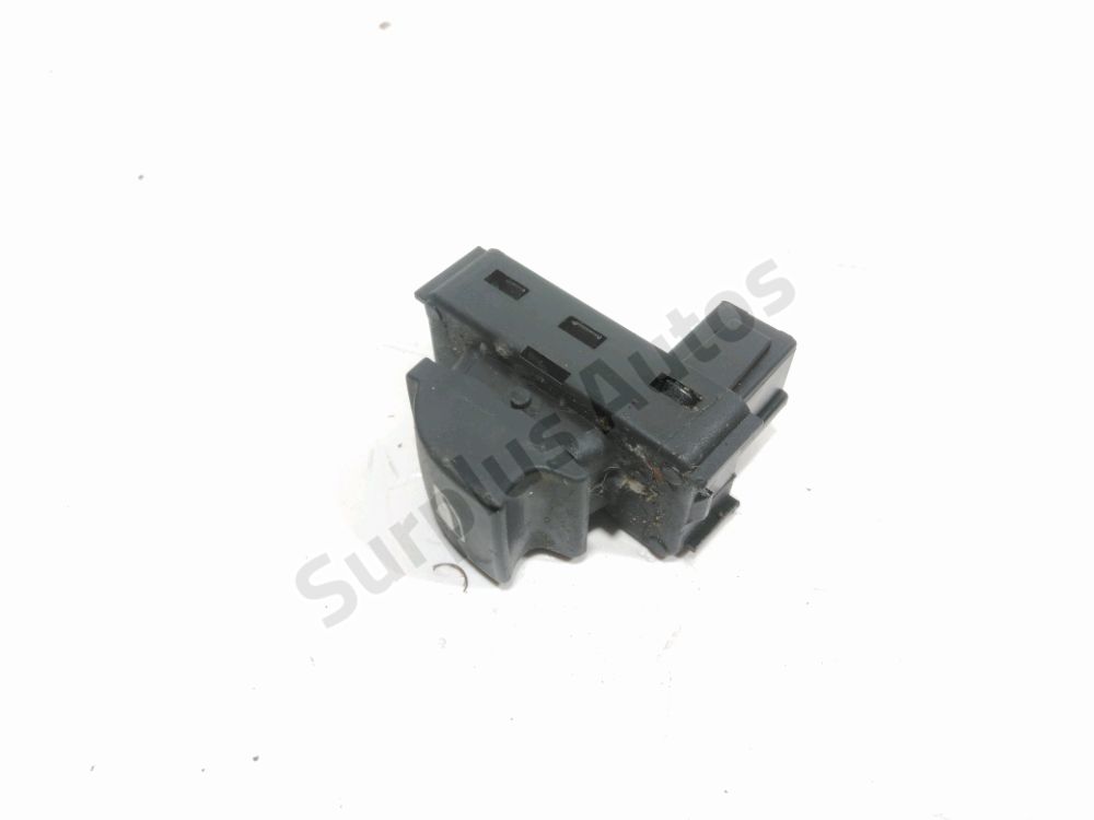 Commande lève-vitre avant droit