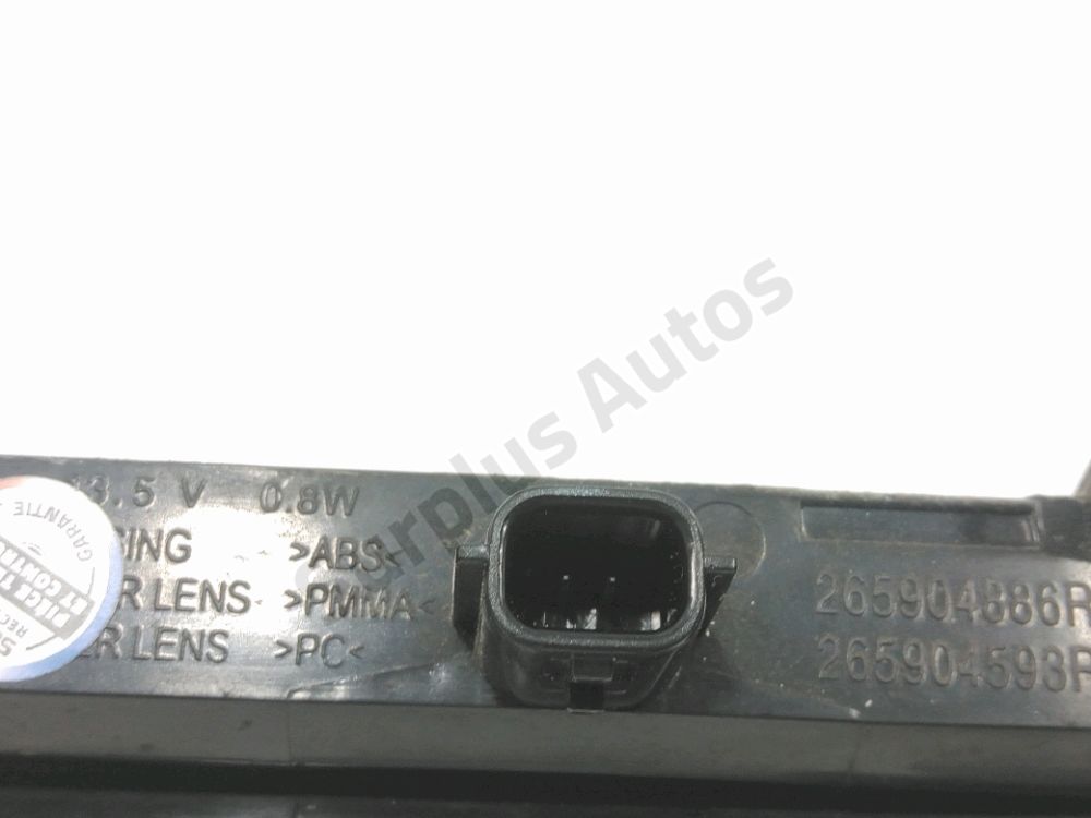 Feu stop supplémentaire