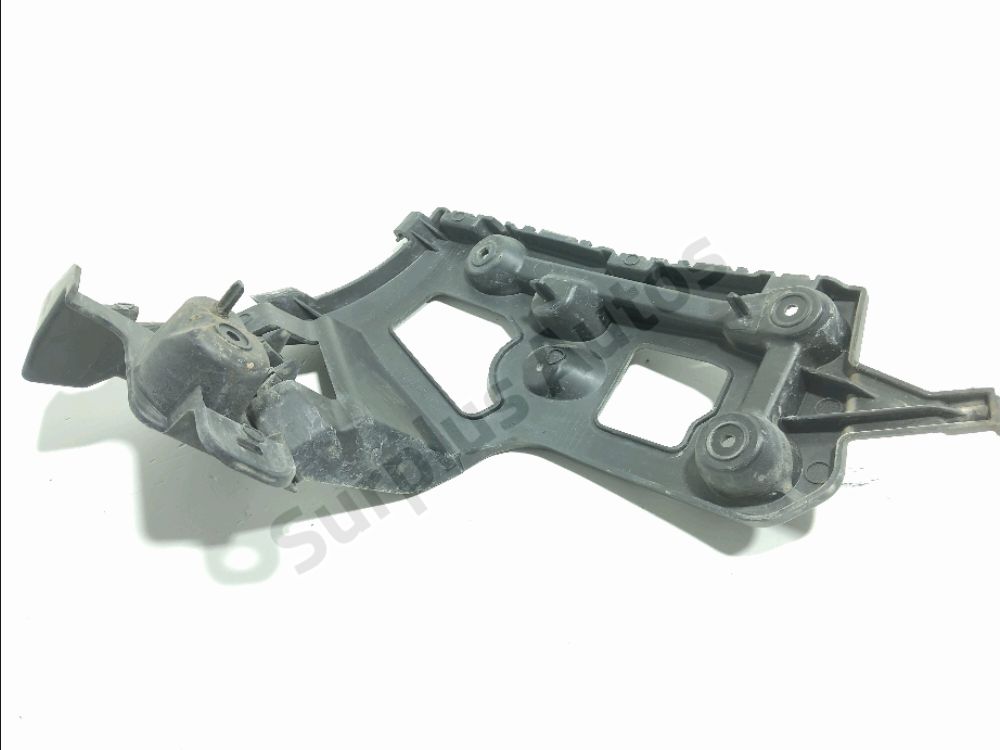 Support gauche de pare-choc arrière