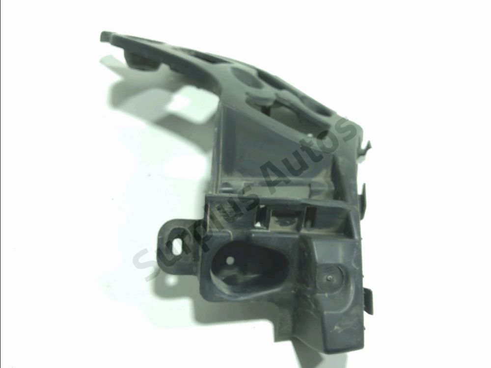 Support gauche de pare-choc arrière