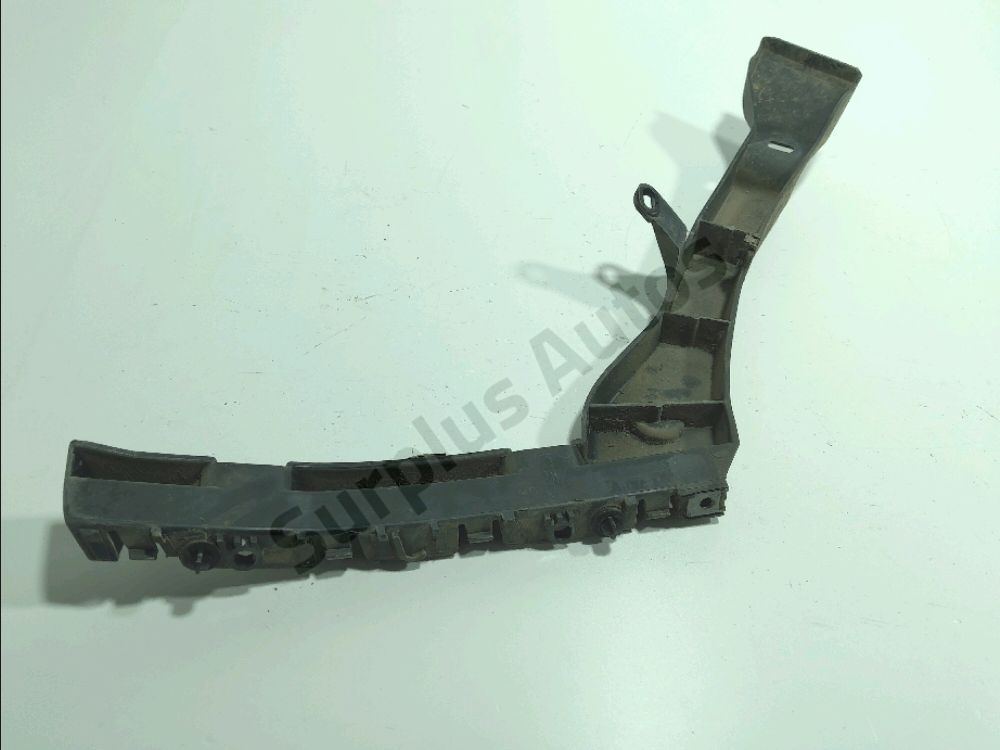 Support droit de pare-choc arrière