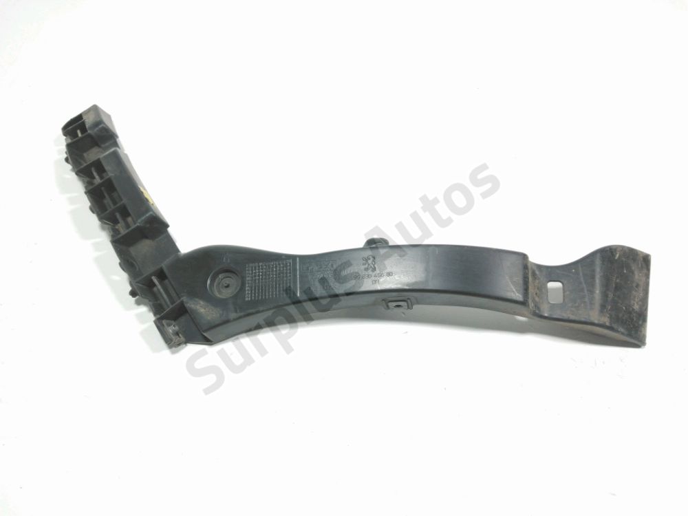 Support gauche de pare-choc arrière