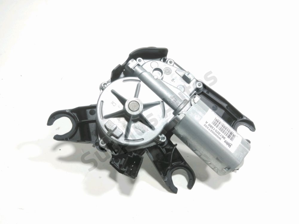 Moteur d'essuie glace arrière