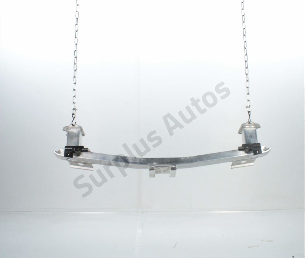 Renfort pare-choc avant