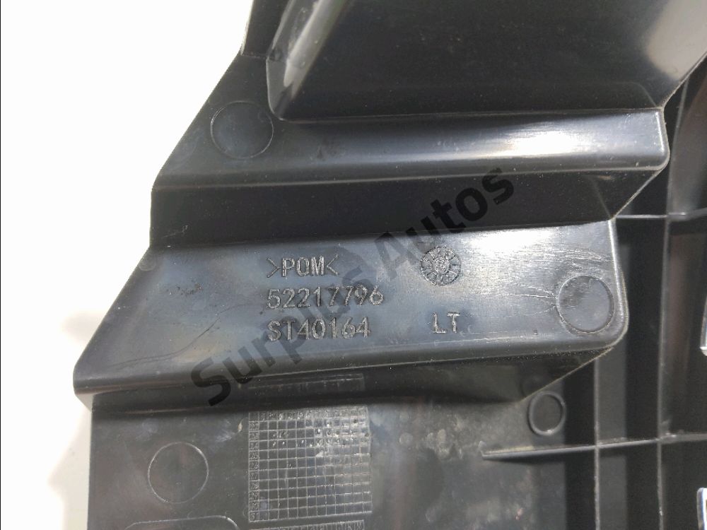 Support droit de pare-choc arrière