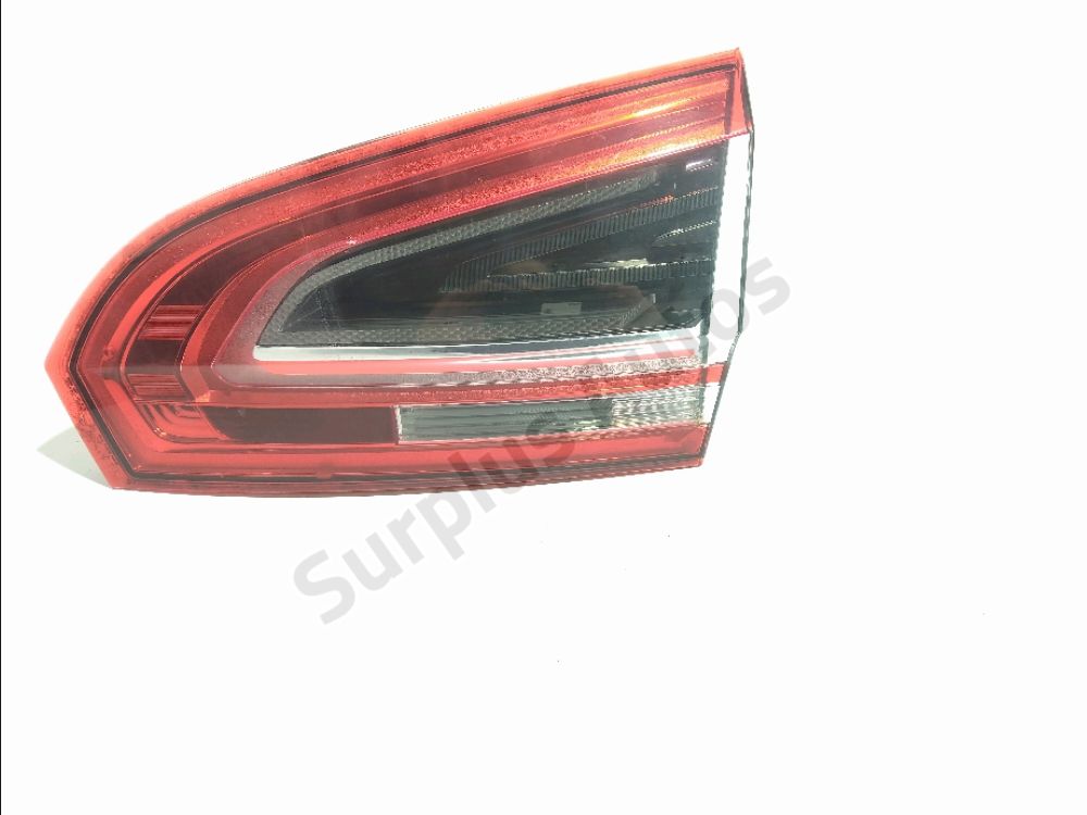 Feu arrière intérieur droit