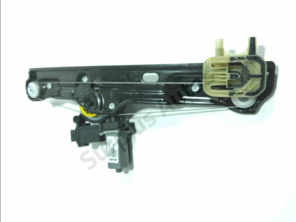 Lève-vitre électrique avant droit