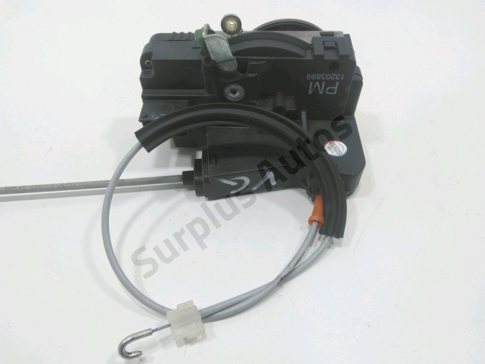 Serrure de porte avant gauche