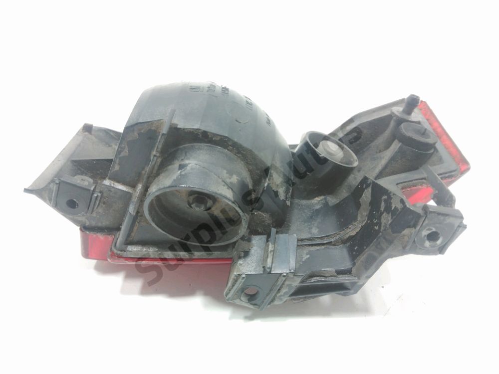 Feu de brouillard arrière droit