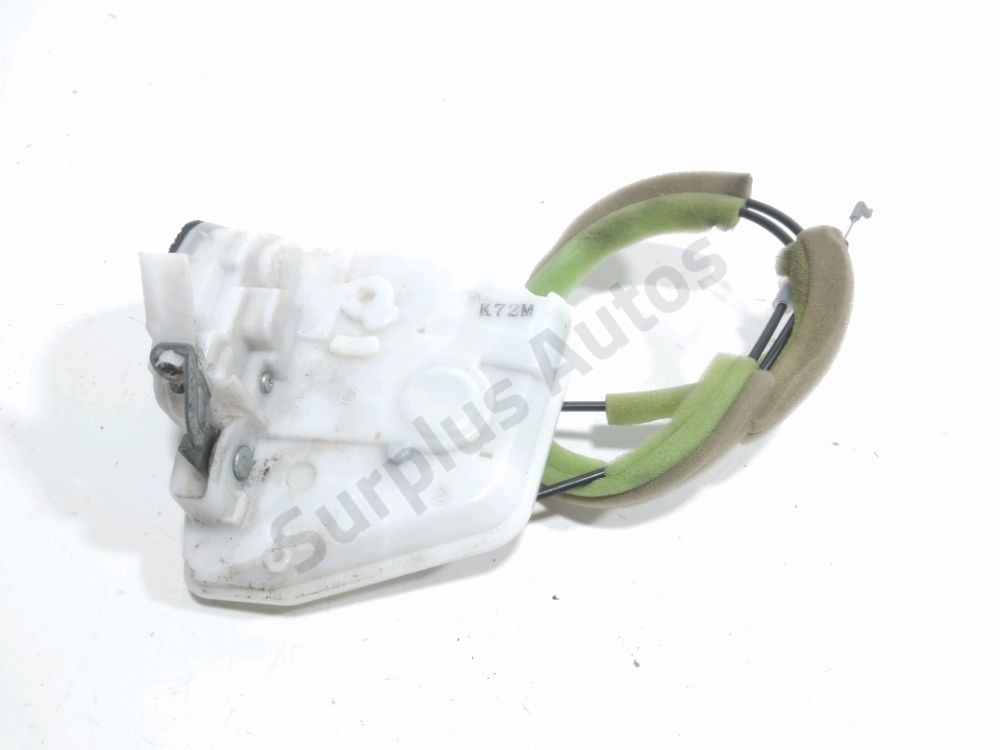 Serrure de porte avant droite