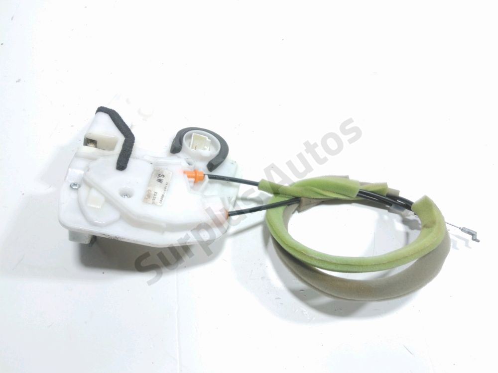 Serrure de porte avant gauche