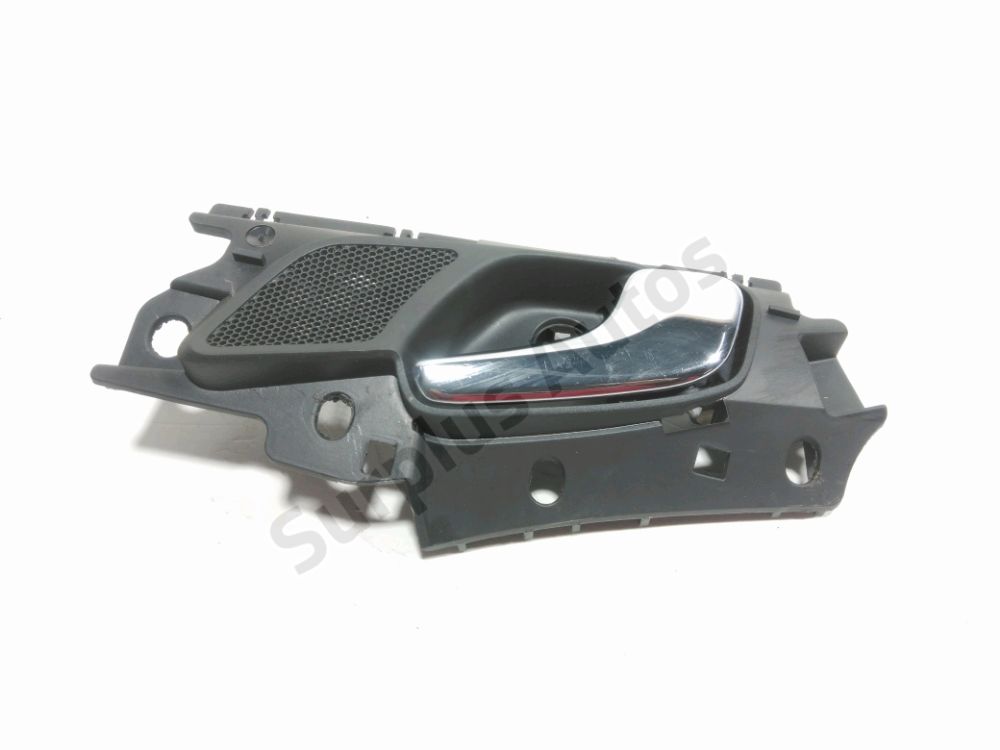 Poignee interieure porte avant droite