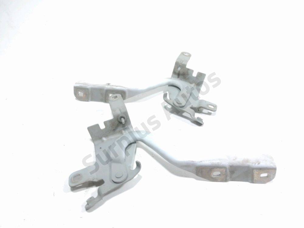 Jeu de charnières de capot