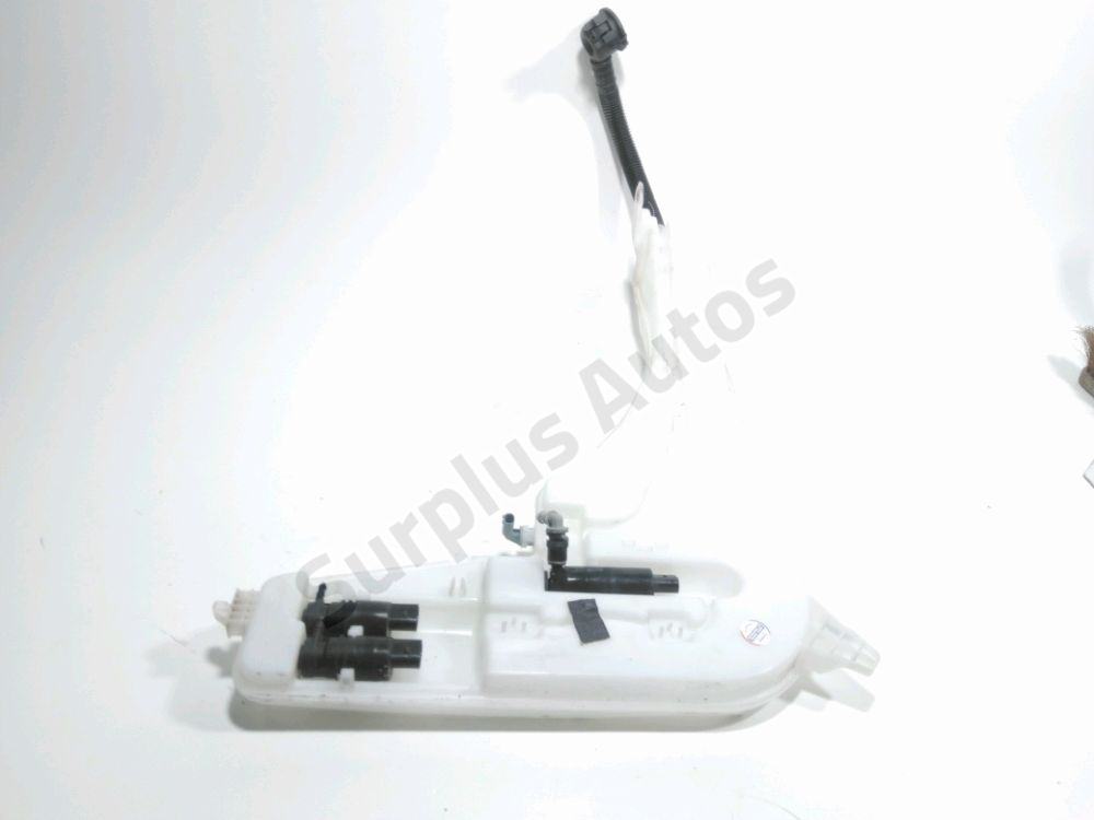 Réservoir de lave glace avant