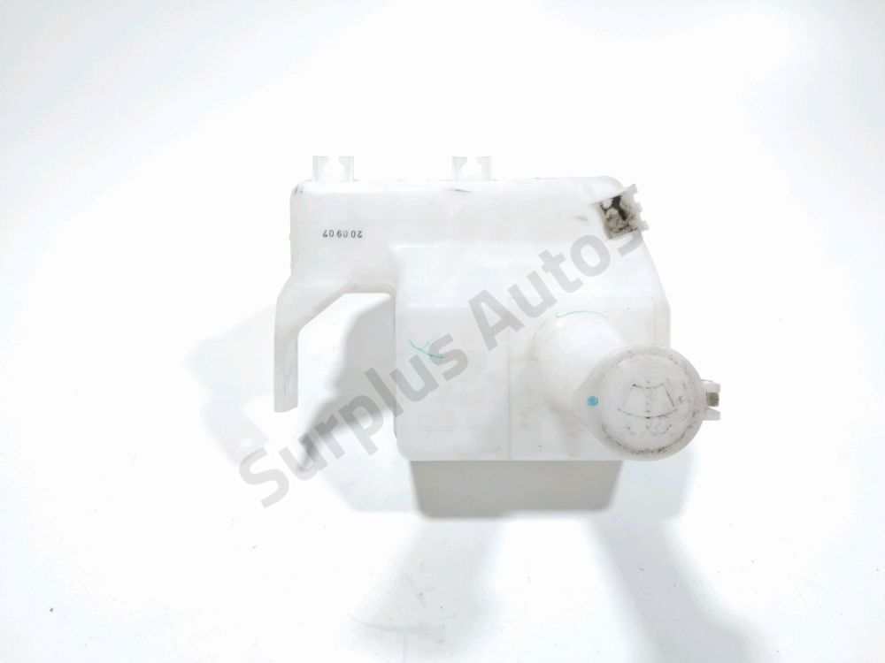 Réservoir de lave glace avant