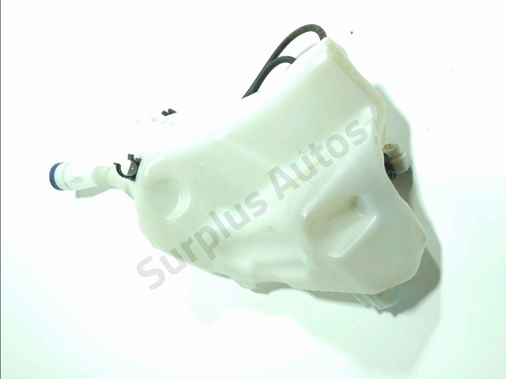 Réservoir de lave glace avant