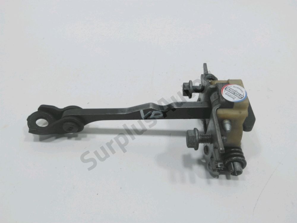 Tirant de porte avant droit