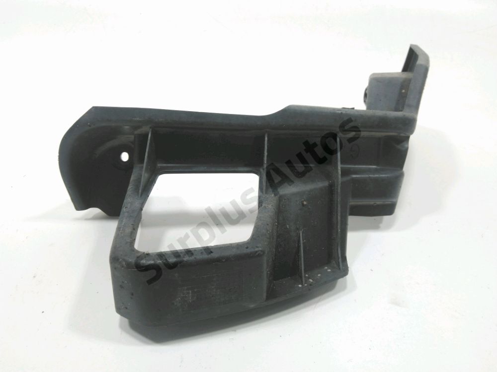 Support gauche de pare-choc arrière