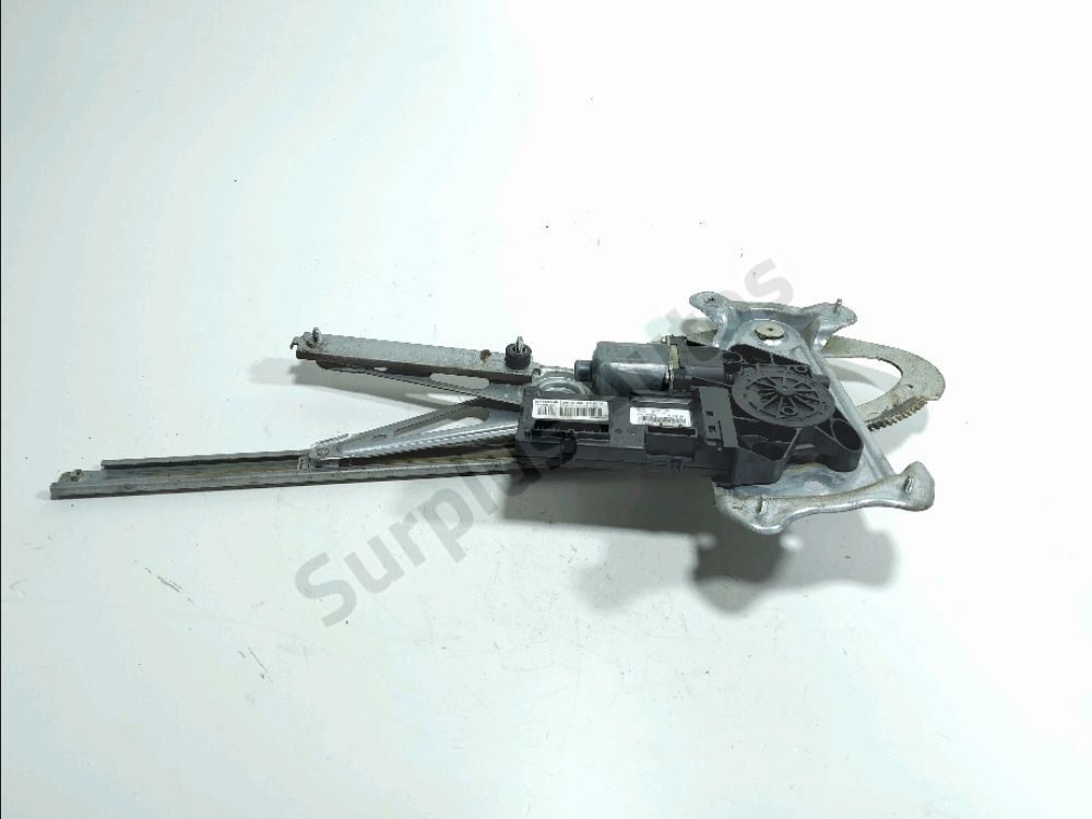 Lève-vitre électrique avant gauche