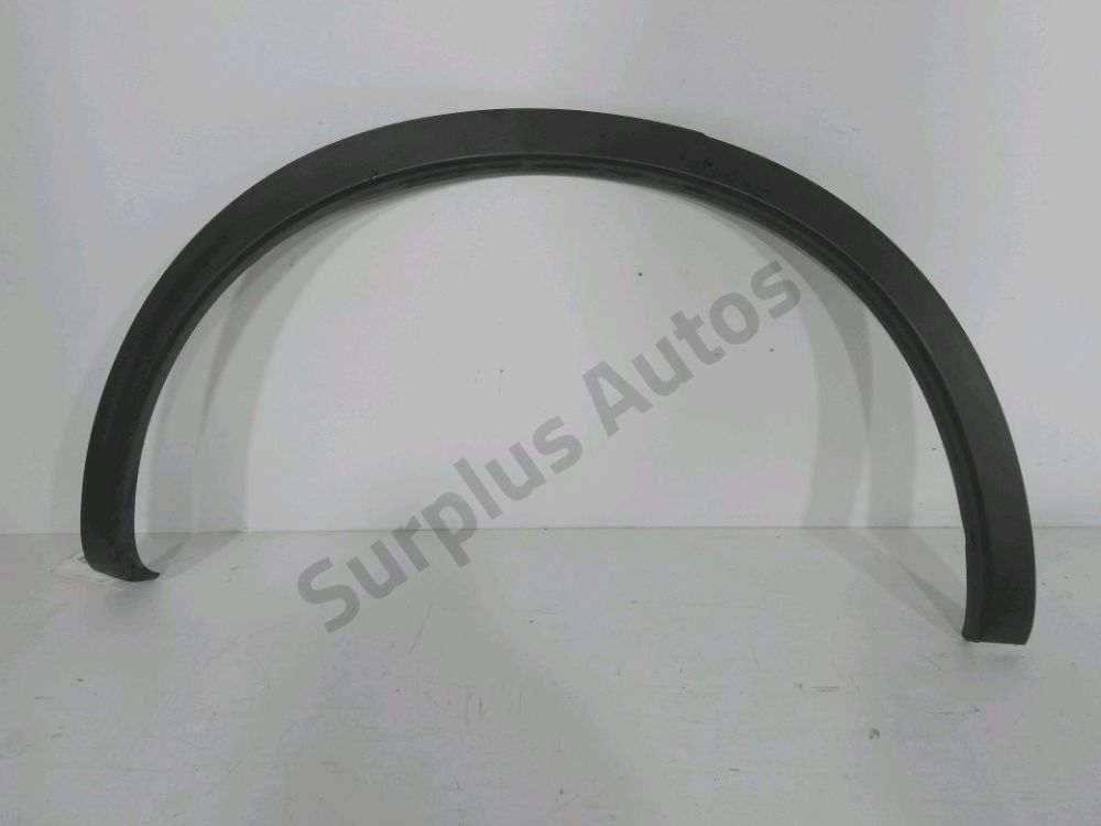 Elargisseur d'aile arrière droit