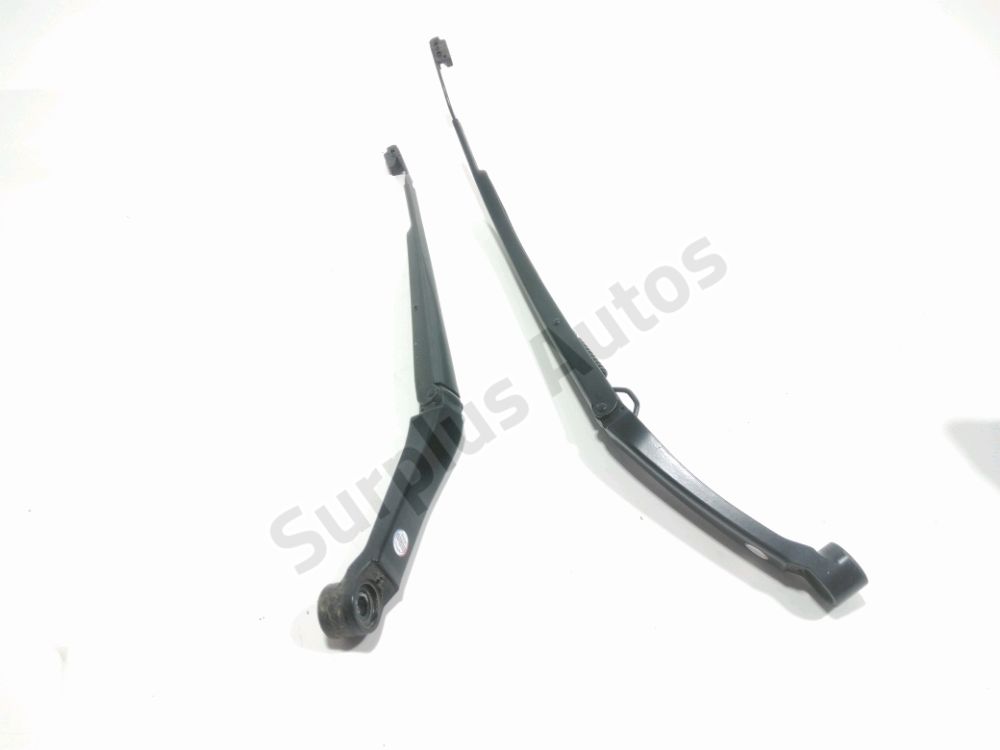 Bras d'essuie-glace avant