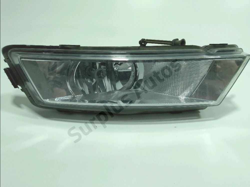 Antibrouillard avant droit