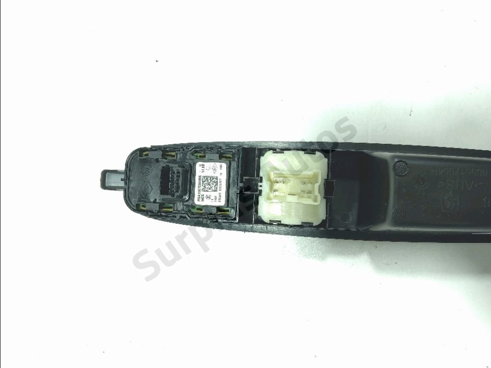 Commande lève-vitre avant gauche