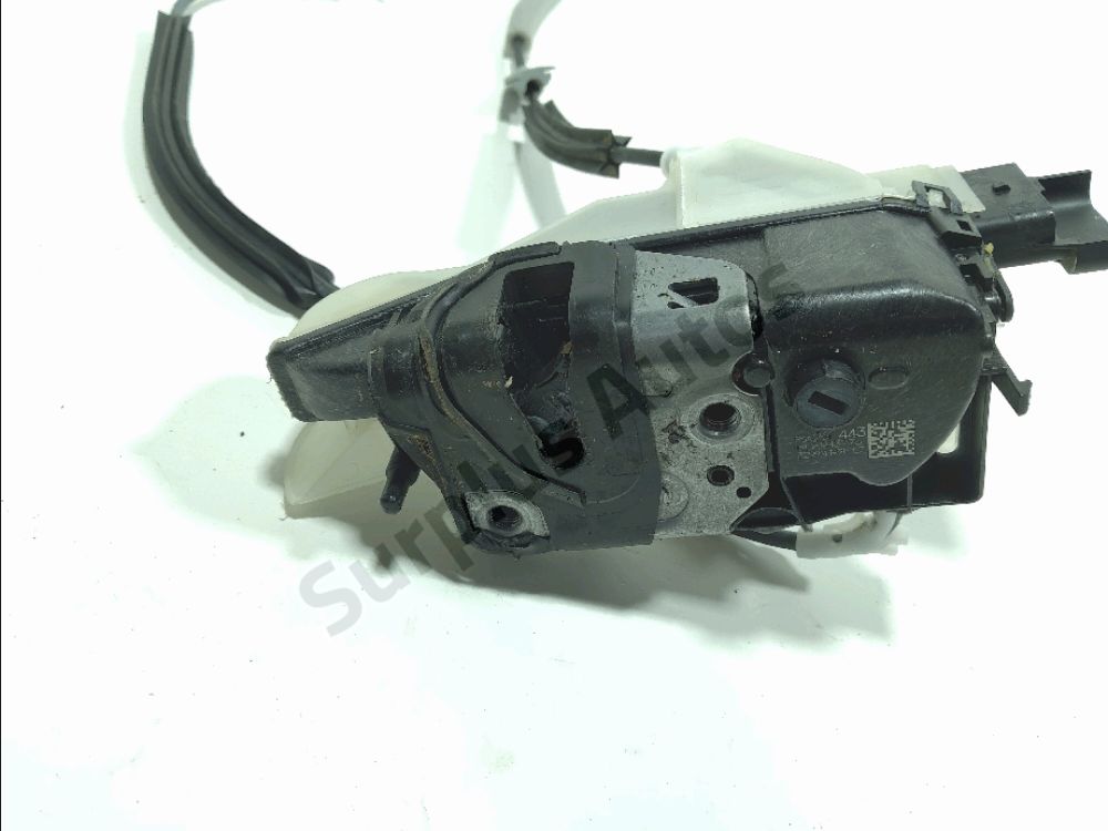 Serrure de porte avant gauche