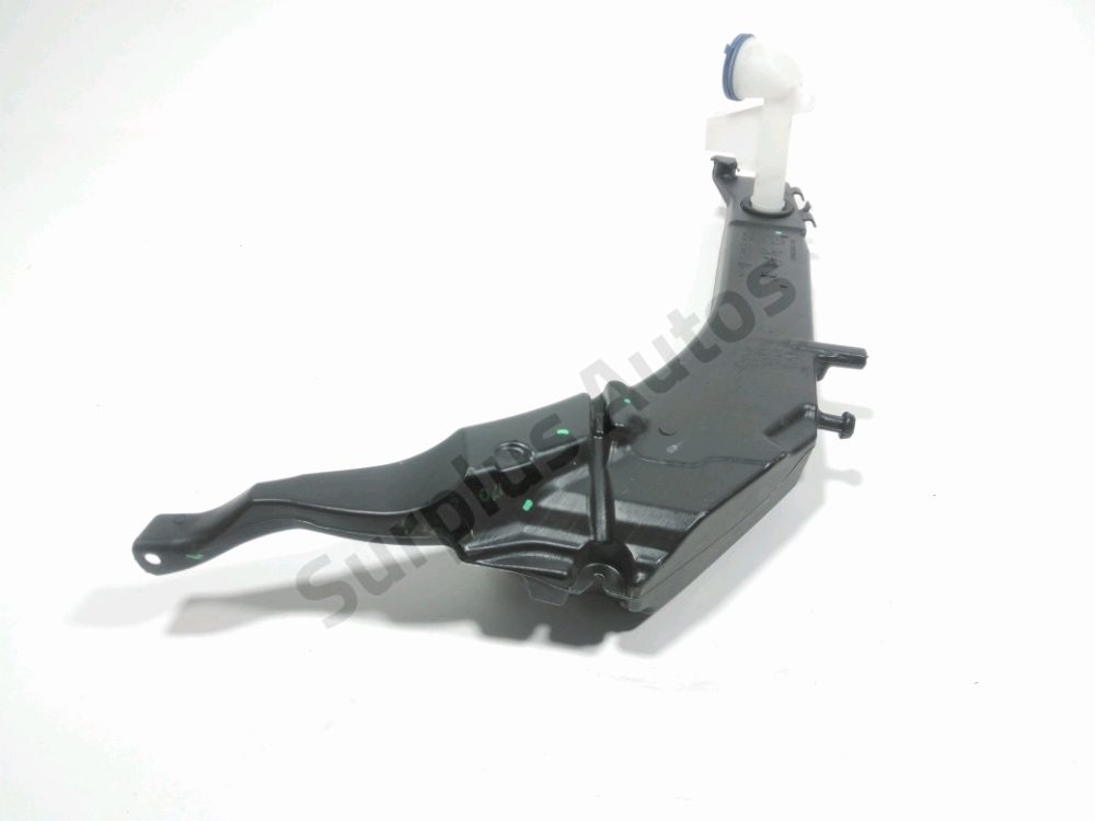 Réservoir de lave glace avant