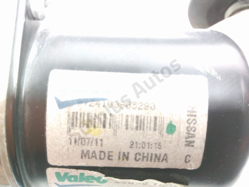 Mécanisme + moteur d'essuie glace avant