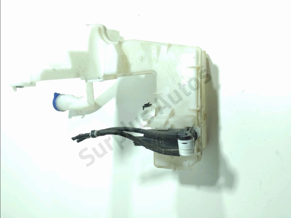 Réservoir de lave glace avant