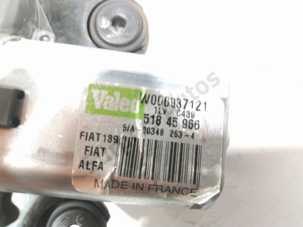 Moteur d'essuie glace arrière