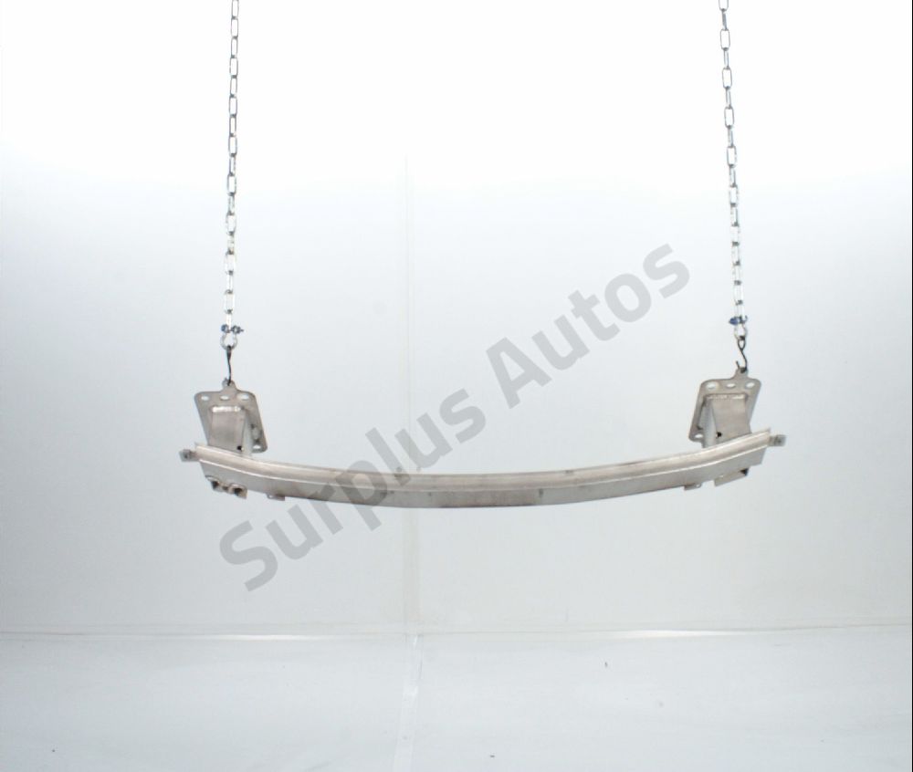 Renfort pare-choc avant