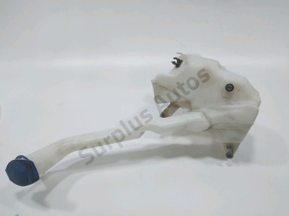 Réservoir de lave glace avant