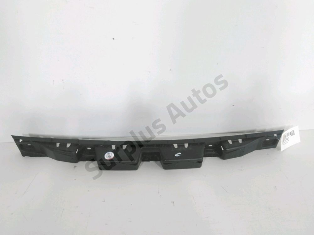 Support central de pare-choc arrière