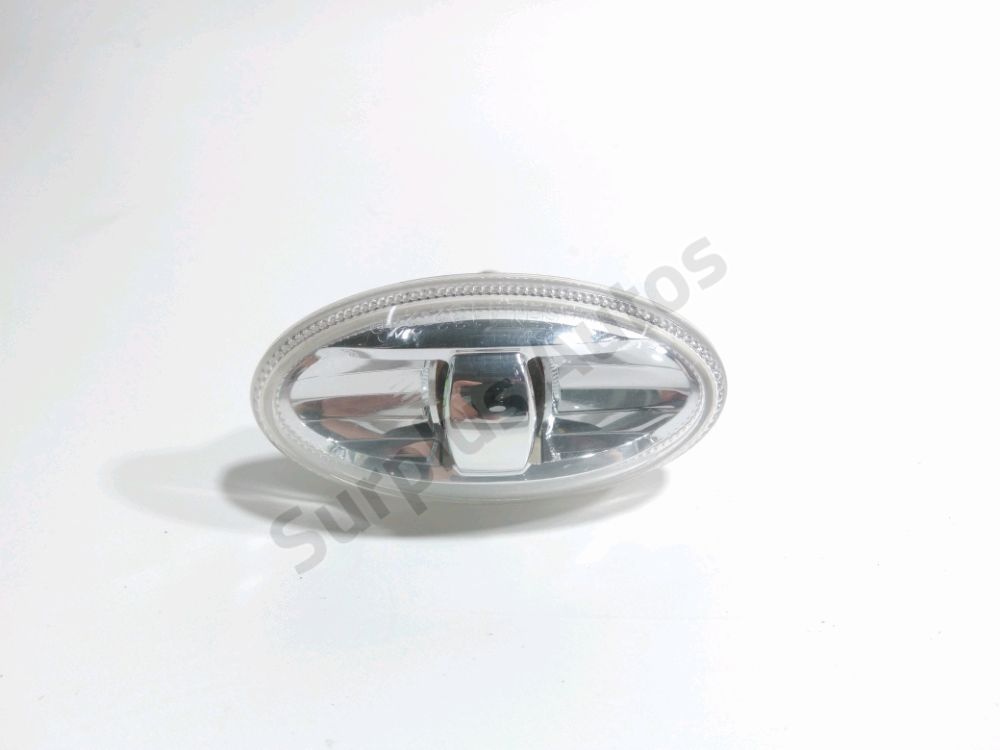 Repetiteur d'aile droit