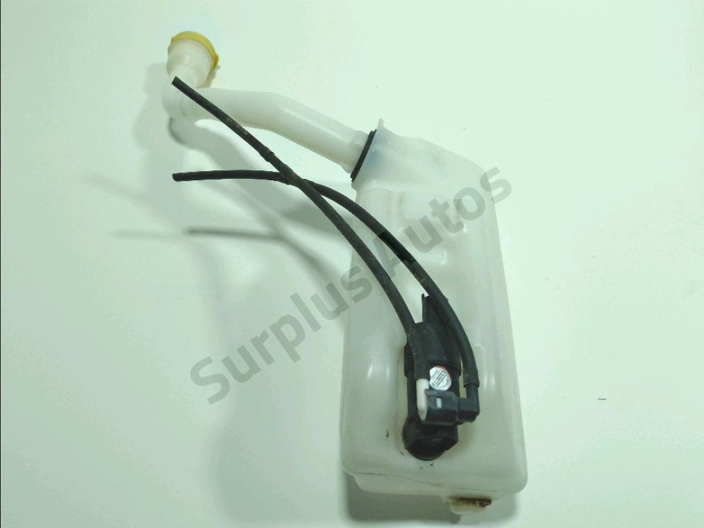 Réservoir de lave glace avant