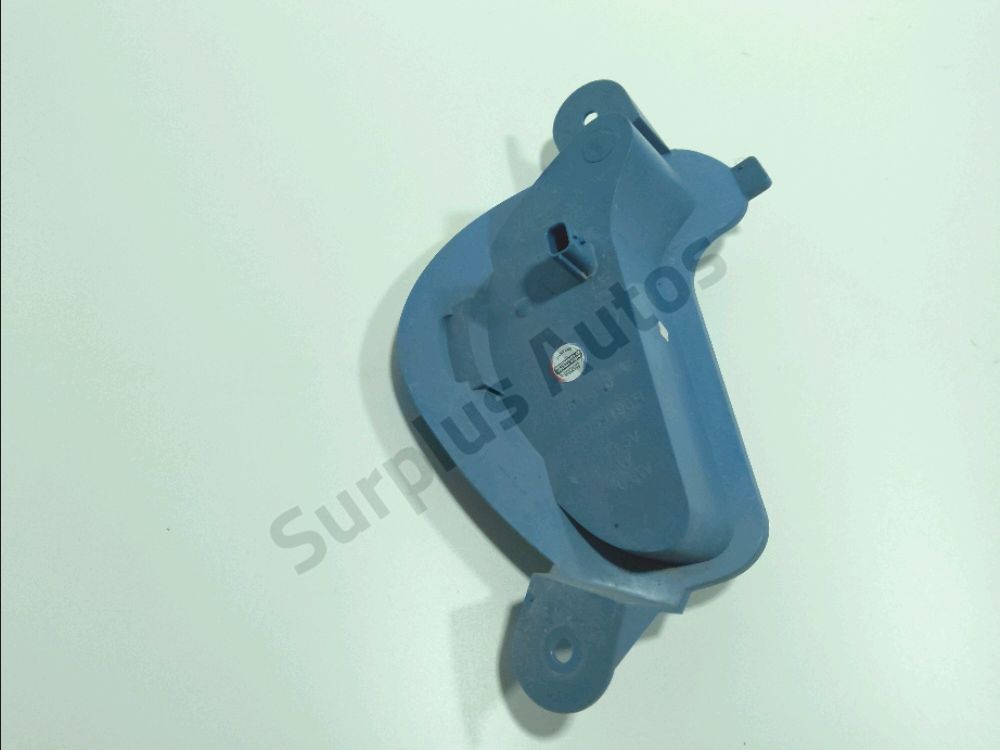 Feu diurne avant gauche